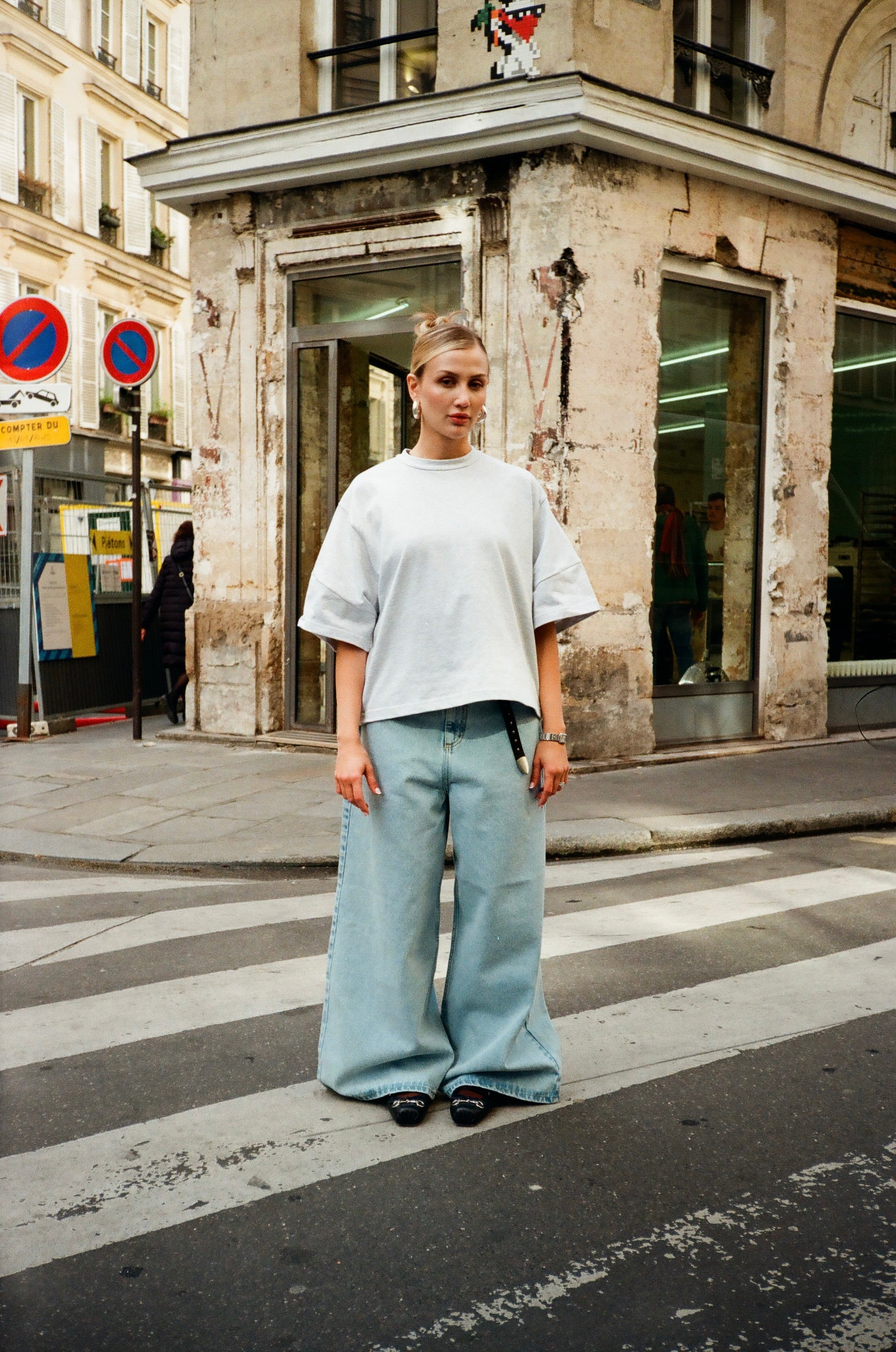 EVERGREEN TRIPLE ARM BOXY TEE - Image 3