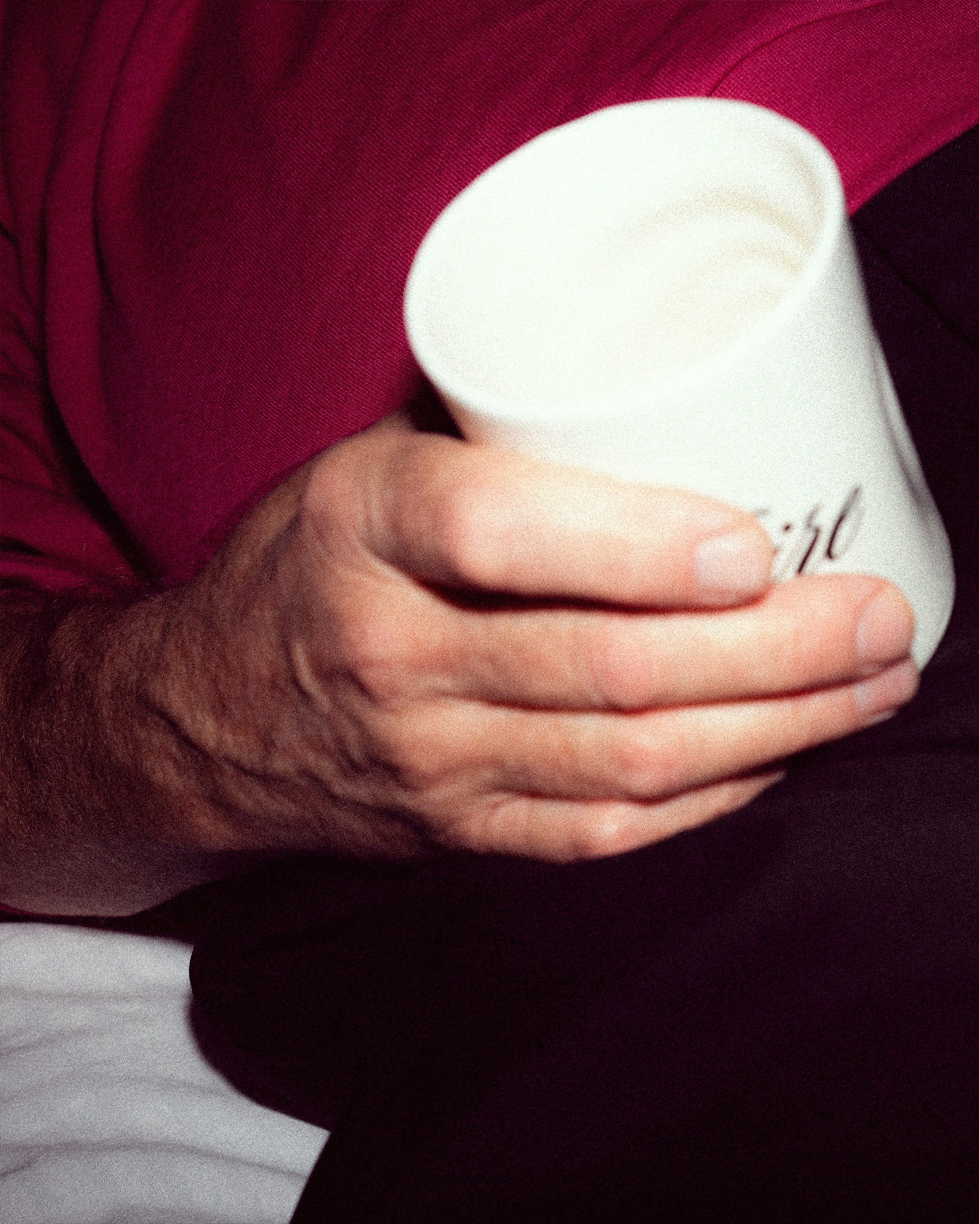 HUGGER RIVET MUG - Image 4
